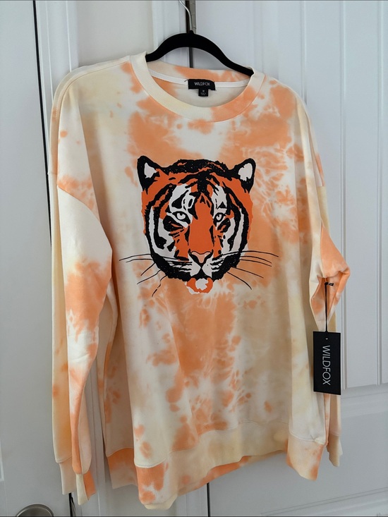 Wildfox Tops - Wildfox Orange and Cream Tie-Dye Tiger Sweatshirt